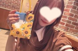桃瀬　みお 23歳