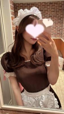 桃瀬　みお 23歳