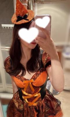 桃瀬 みお 23歳