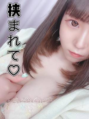 朝比奈　ねる 23歳