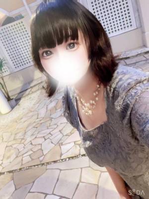 朝比奈　ねる 23歳