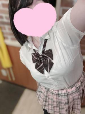 黒崎　れな 25歳