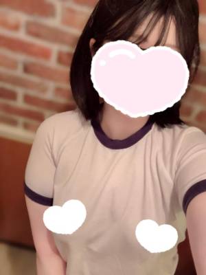 黒崎　れな 25歳