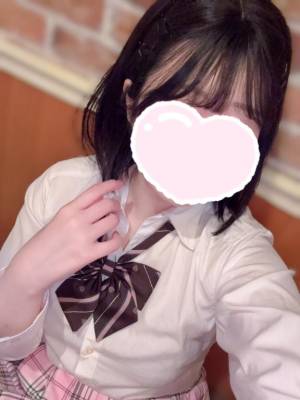 黒崎　れな 25歳