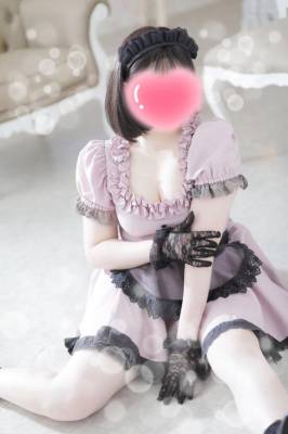 黒崎　れな 25歳