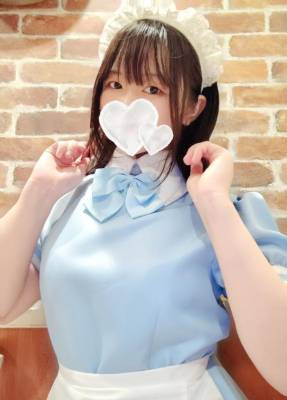 海野　あおい 27歳
