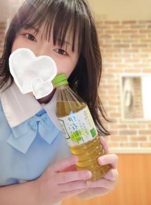 海野　あおい 27歳