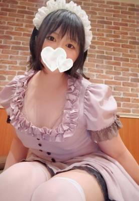 海野　あおい 27歳