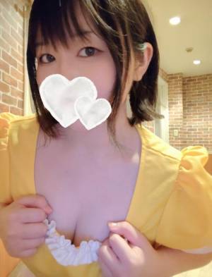 海野　あおい 27歳