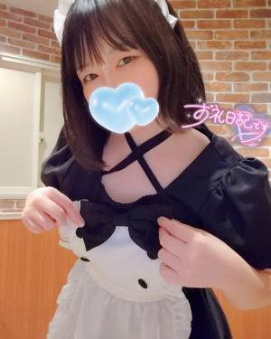 海野　あおい 27歳