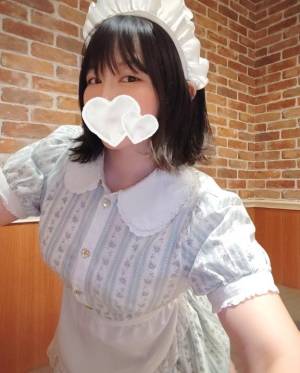 海野　あおい 27歳