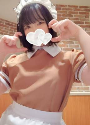 海野　あおい 27歳