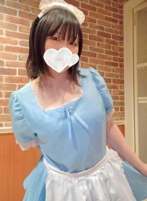 海野　あおい 27歳