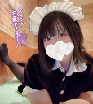 海野　あおい 27歳