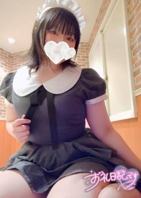 海野　あおい 27歳