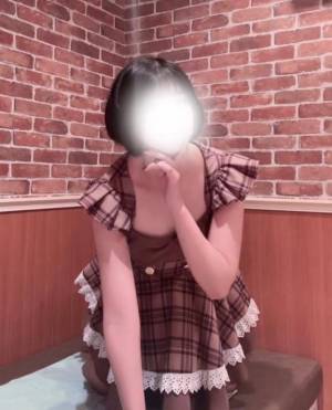 花園　かりん 24歳
