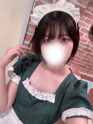 花園　かりん 24歳