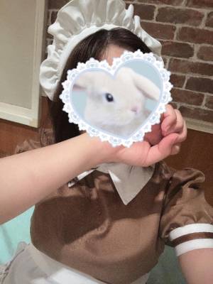 二宮　こはる 25歳