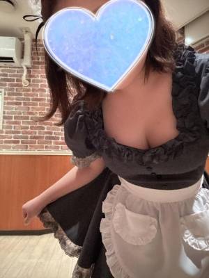 二宮　こはる 25歳