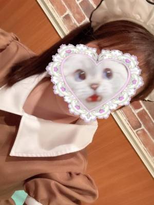 二宮　こはる 25歳