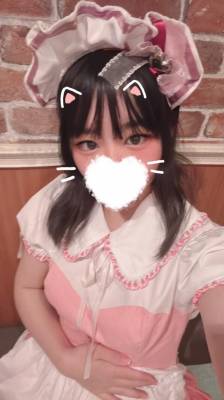 胡桃沢　うか 18歳