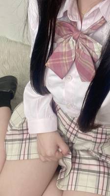涼宮　あむ 20歳