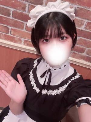 花園　かりん 24歳