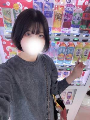 花園　かりん 24歳