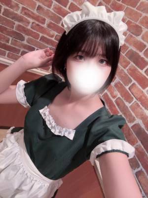 花園 かりん 24歳