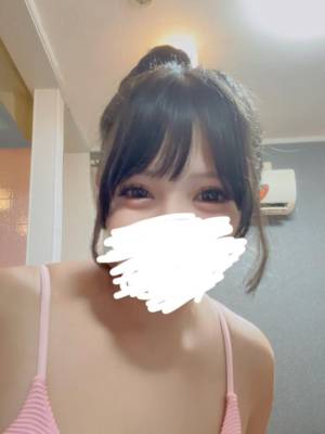 天使　ドキン 23歳
