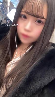 アズサ 21歳