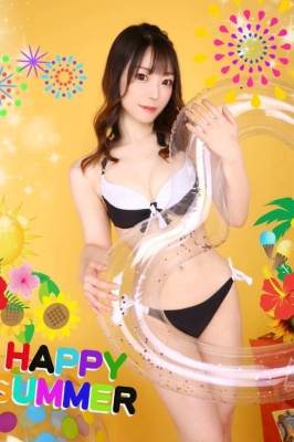 エマ 27歳