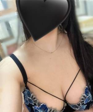 サユリ 22歳