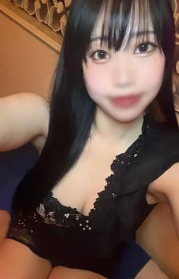 サユリ 22歳