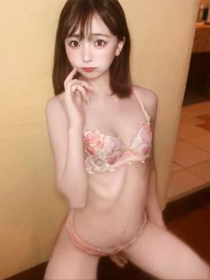 ユリア 23歳