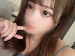 シズク 21歳