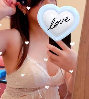 レイ 25歳
