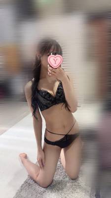 ユイ 21歳