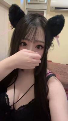 コユキ 23歳