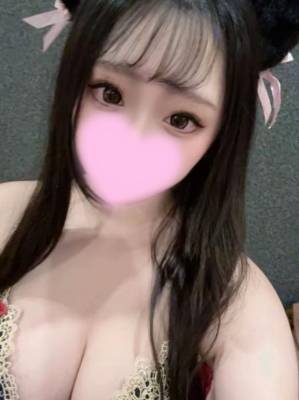 コユキ 23歳