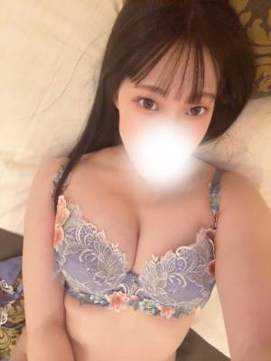 ミナ 20歳