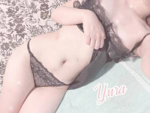 ゆら 23歳