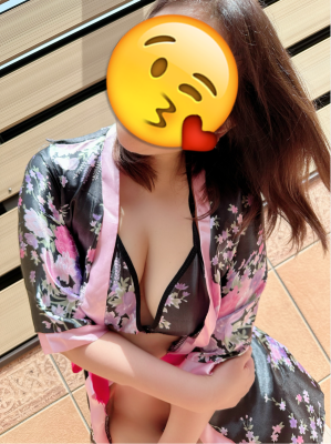 奈々 33歳