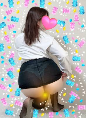 奈々 33歳