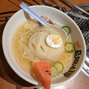 つむぎ 28歳