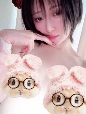 れい 23歳