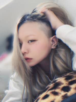 らい 24歳