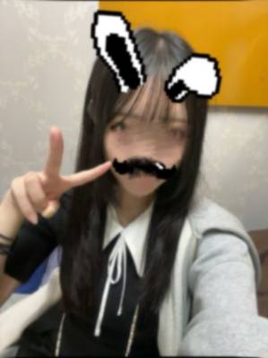 るり 18歳