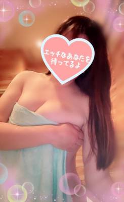 七尾あずさ 44歳