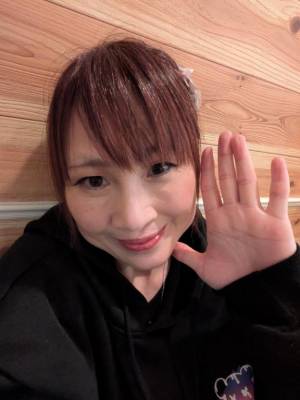 岡本　みや 48歳